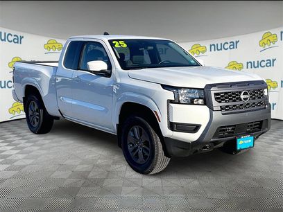 Used 2025 Nissan Frontier SV