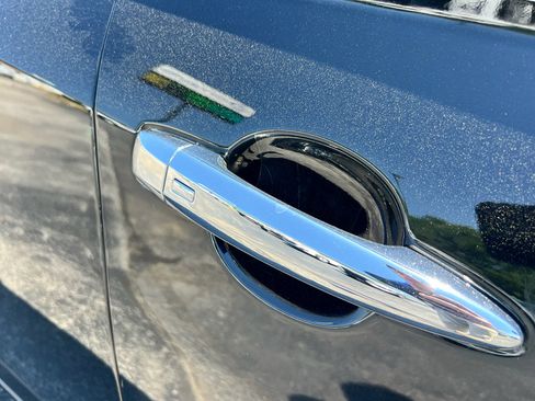 Used 2025 Nissan Altima 2.5 SV image 10