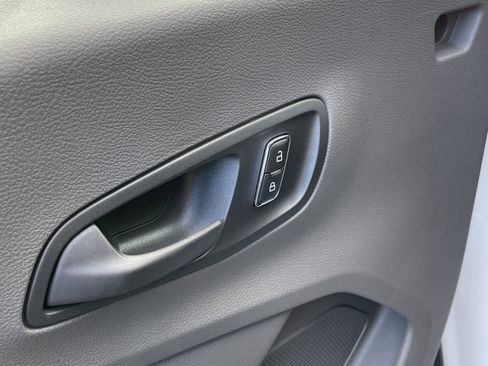 New 2026 Ford Transit 250 148 Medium Roof w/ Load Area Protection Package image 11