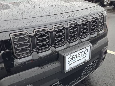 New 2026 Jeep Cherokee Limited image 2