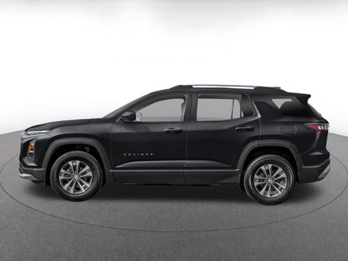 Used 2025 Chevrolet Equinox LT AWD/4WD image 3