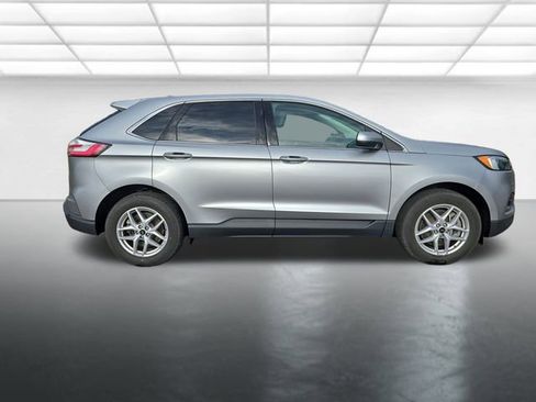 Certified 2023 Ford Edge SEL image 3