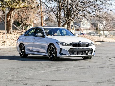 New 2026 BMW 330i xDrive Sedan w/ M Sport Package image 7