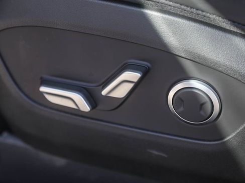 New 2026 Hyundai Ioniq 9 SEL image 24