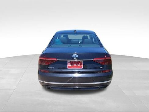Used 2019 Volkswagen Passat 2.0T SE R-Line FWD image 3