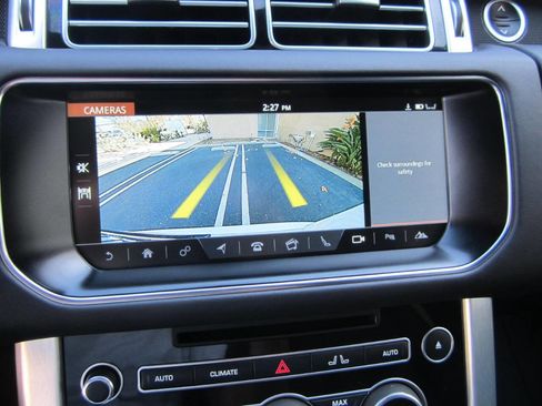 Used 2017 Land Rover Range Rover Long Wheelbase Supercharged image 33