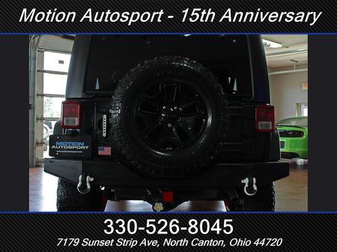 Used 2017 Jeep Wrangler Unlimited Sport AWD/4WD image 9