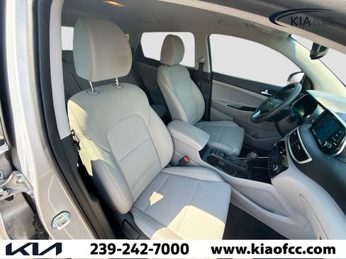 Used 2019 Hyundai Tucson SEL image 14