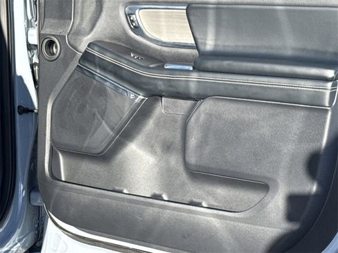 Used 2025 Ford Expedition Max Platinum w/ Driver's Package image 14