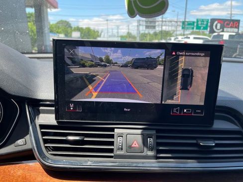 Used 2022 Audi Q5 2.0T Premium Plus image 19