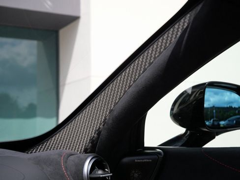 New 2025 McLaren 750S Spider image 25