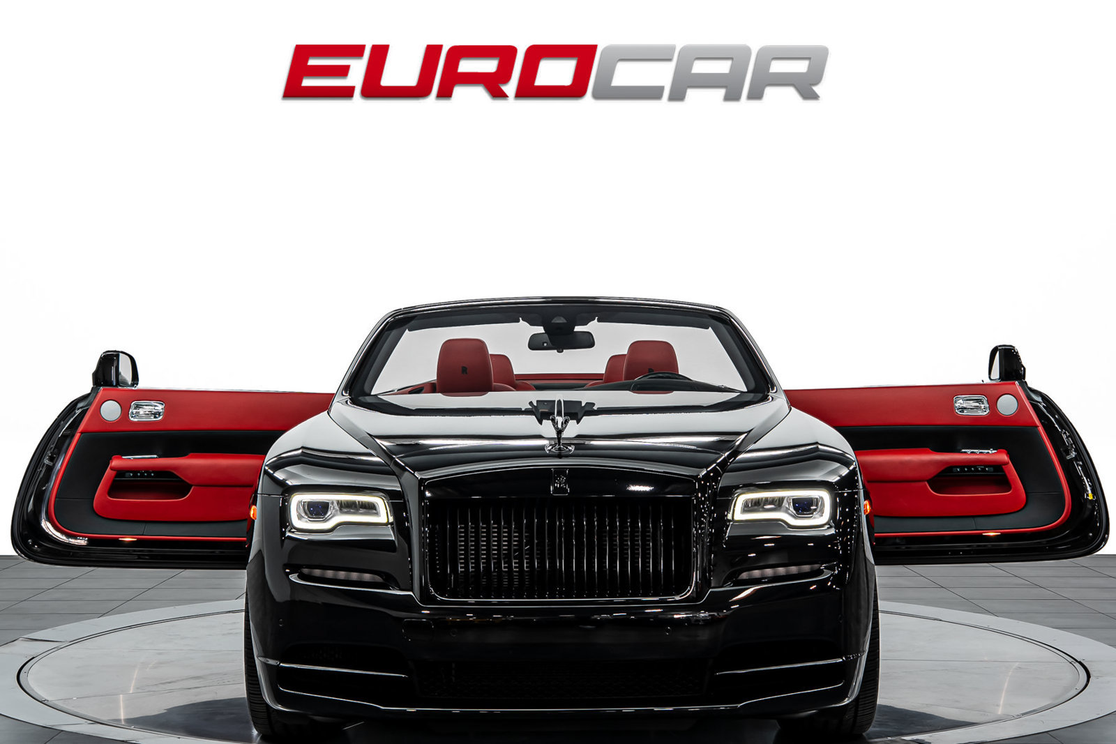 Used 2018 Rolls-Royce Dawn RWD image 11