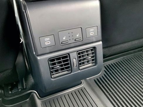 Used 2023 Subaru Solterra AWD image 10