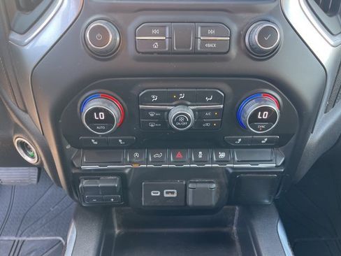 Used 2021 Chevrolet Silverado 1500 RST w/ Bed Protection Package image 27