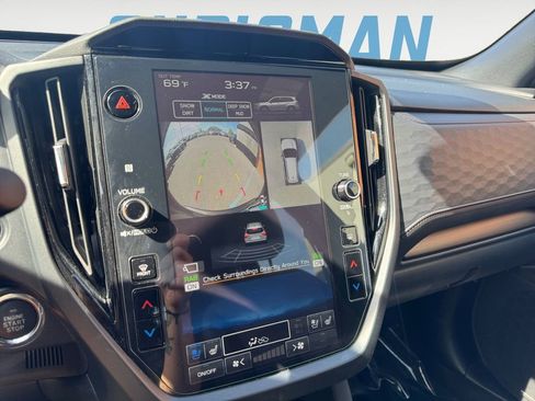 Certified 2025 Subaru Forester Touring AWD/4WD image 19