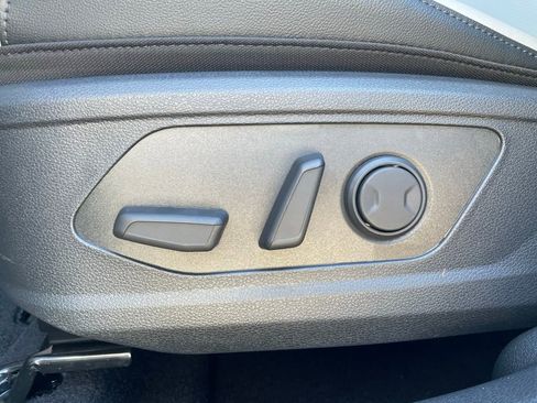 New 2026 Kia Sportage EX w/ EX Panorama Roof Package image 11