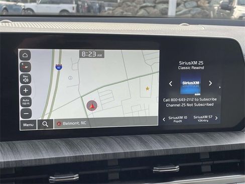 Used 2025 Kia Telluride EX w/ EX Captain's Chair Package image 28