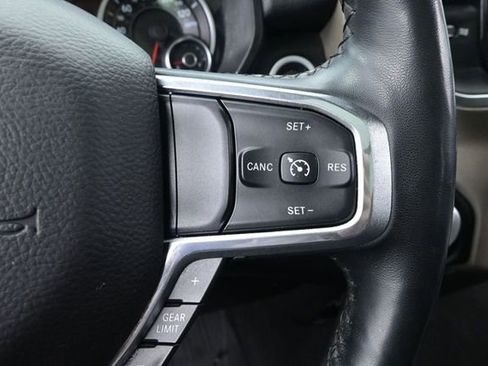 Used 2019 RAM 1500 Laramie AWD/4WD image 31