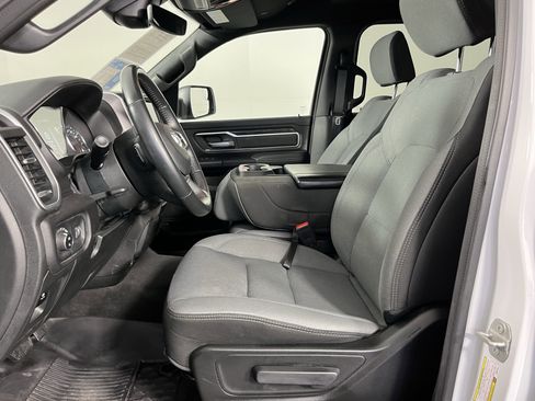 Used 2023 RAM 1500 Big Horn AWD/4WD image 10