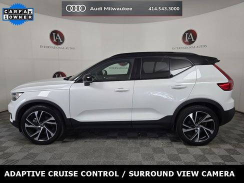 Used 2022 Volvo XC40 T5 R-Design w/ Advanced Package image 6