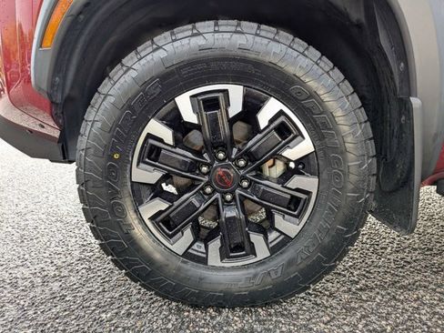 Used 2023 Nissan Frontier PRO-4X w/ Pro Convenience Package image 12