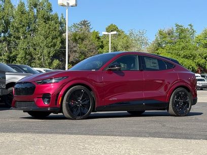 New 2025 Ford Mustang Mach-E GT