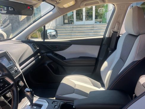 Used 2019 Subaru Crosstrek 2.0i Premium w/ Eyesight System AWD/4WD image 11