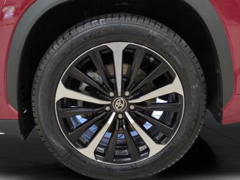 Used 2021 Toyota Highlander XSE AWD/4WD image 26