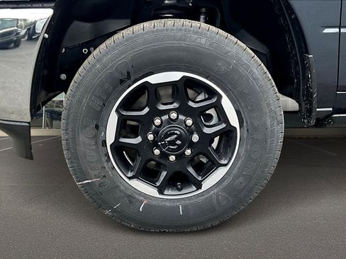 New 2025 RAM 2500 Laramie image 8