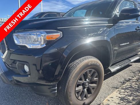 Used 2023 Toyota Tacoma SR5 image 1