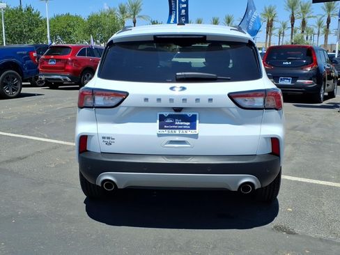 Certified 2022 Ford Escape SEL FWD image 5