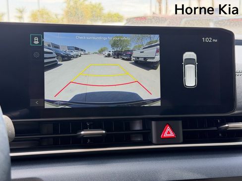 New 2026 Kia Carnival EX FWD image 16