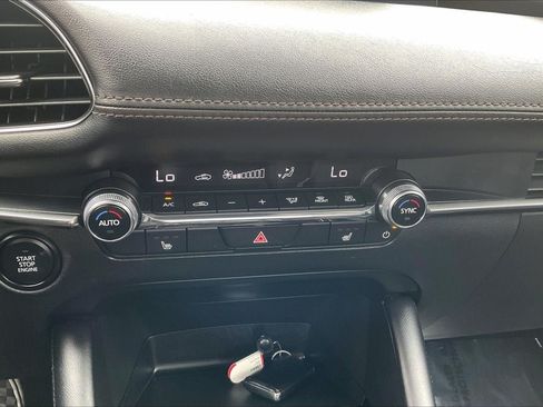 Used 2025 MAZDA MAZDA3 s FWD image 30