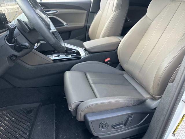 Used 2025 Audi Q5 Premium Plus AWD/4WD image 16