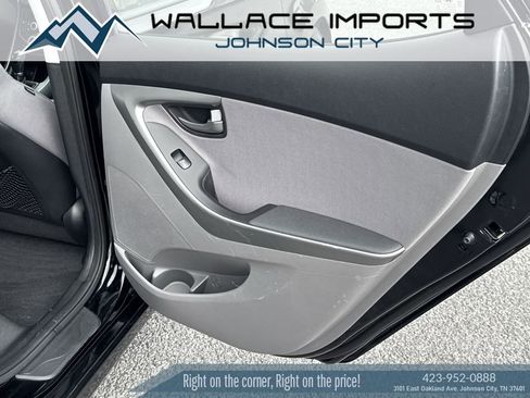 Used 2015 Hyundai Elantra SE w/ Option Group 02 image 36