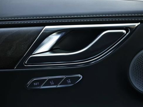 New 2026 Genesis GV80 3.5T Prestige AWD/4WD image 17