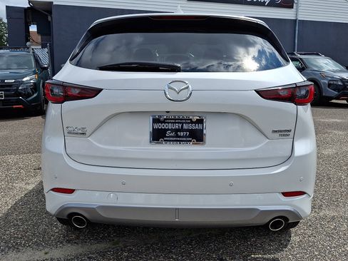 Used 2024 MAZDA CX-5 Signature AWD/4WD image 5