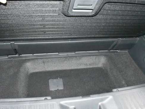 Used 2023 Honda Pilot EX-L image 37