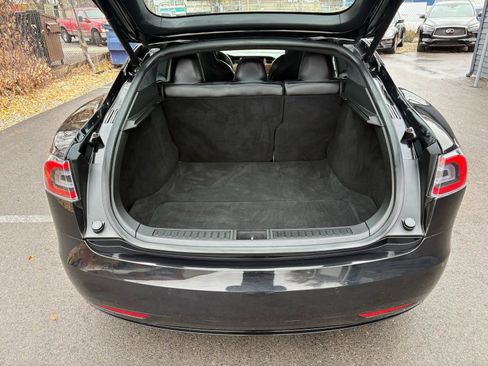 Used 2019 Tesla Model S Standard Range image 4