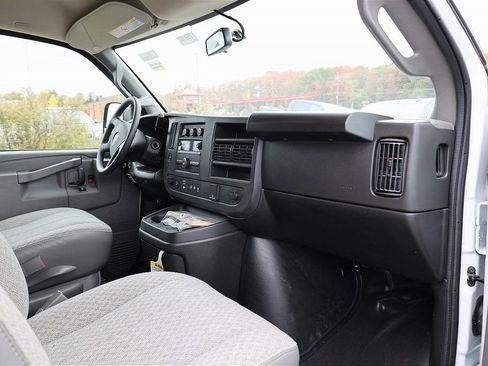 New 2025 Chevrolet Express 3500 w/ Power Convenience Package image 38