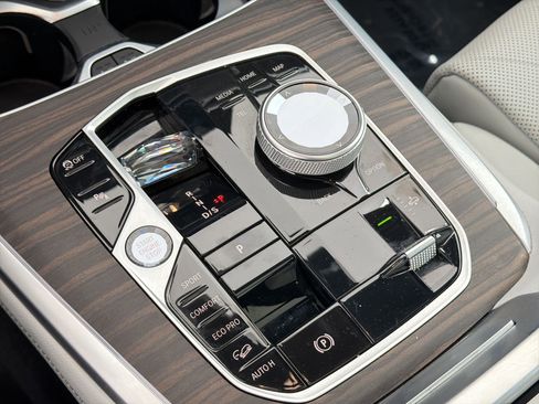 Certified 2024 BMW X7 xDrive40i w/ Executive Package image 16