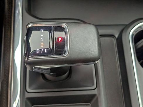 Used 2023 Chevrolet Silverado 1500 RST AWD/4WD image 21