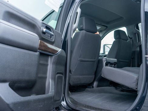 Used 2021 GMC Sierra 2500 SLE w/ SLE Value Package; image 26