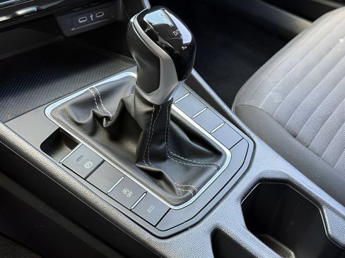 Used 2025 Volkswagen Jetta S FWD image 15