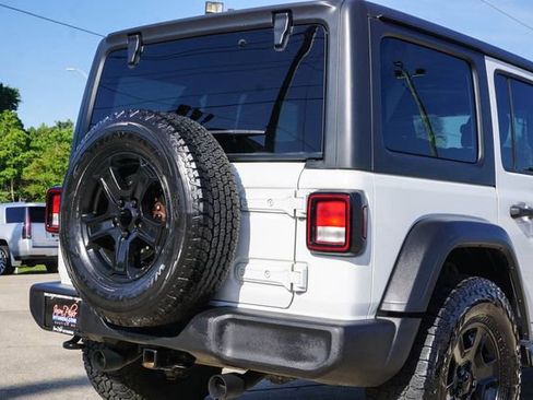 Used 2020 Jeep Wrangler Unlimited Sport S AWD/4WD image 5