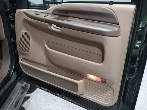 Used 1999 Ford F350 Lariat image 23