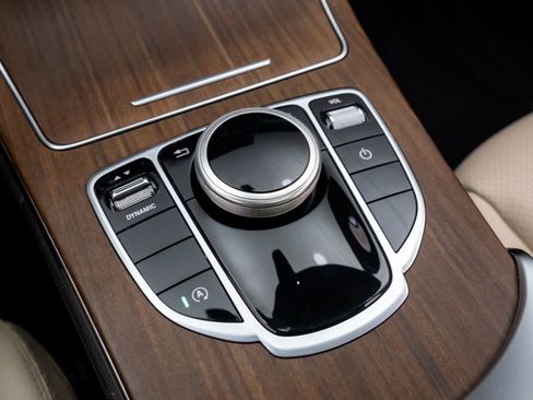 Used 2020 Mercedes-Benz C 300 C 300 image 22