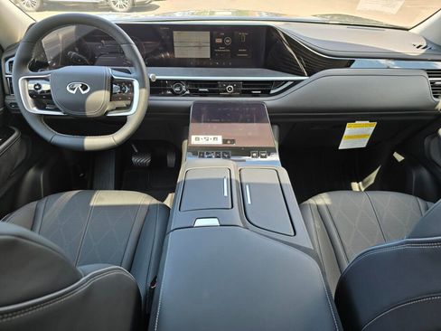 New 2025 INFINITI QX80 Sensory image 19