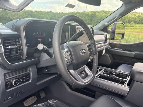 New 2026 Ford F350 Lariat AWD/4WD image 29