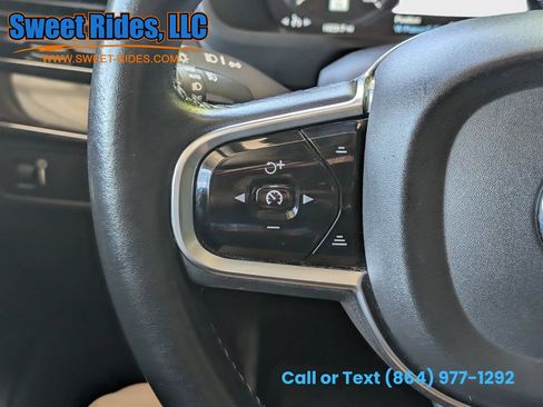 Used 2016 Volvo XC90 T6 Momentum w/ Momentum Plus Package AWD/4WD image 20
